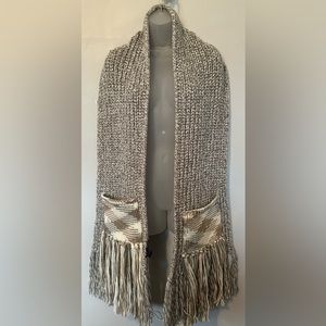 ANTHROPOLOGIE LIKE NEW SCARF NEVER WORN GENEROUSLY SIZED 10” x 74”